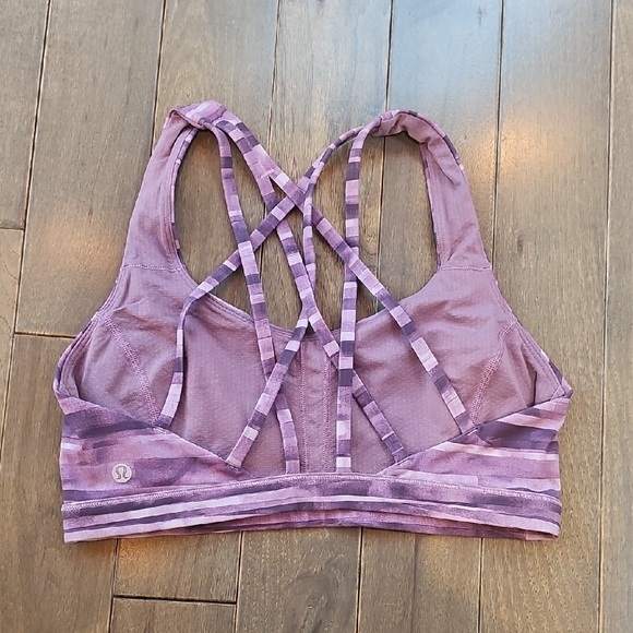 Lululemon Energy Bra, Purple Striped Women's Sports Bra, Size 8 - Picture 2 of 7